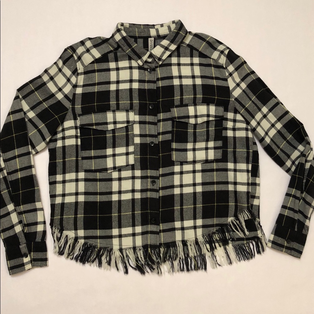 H&M design print button up blouse